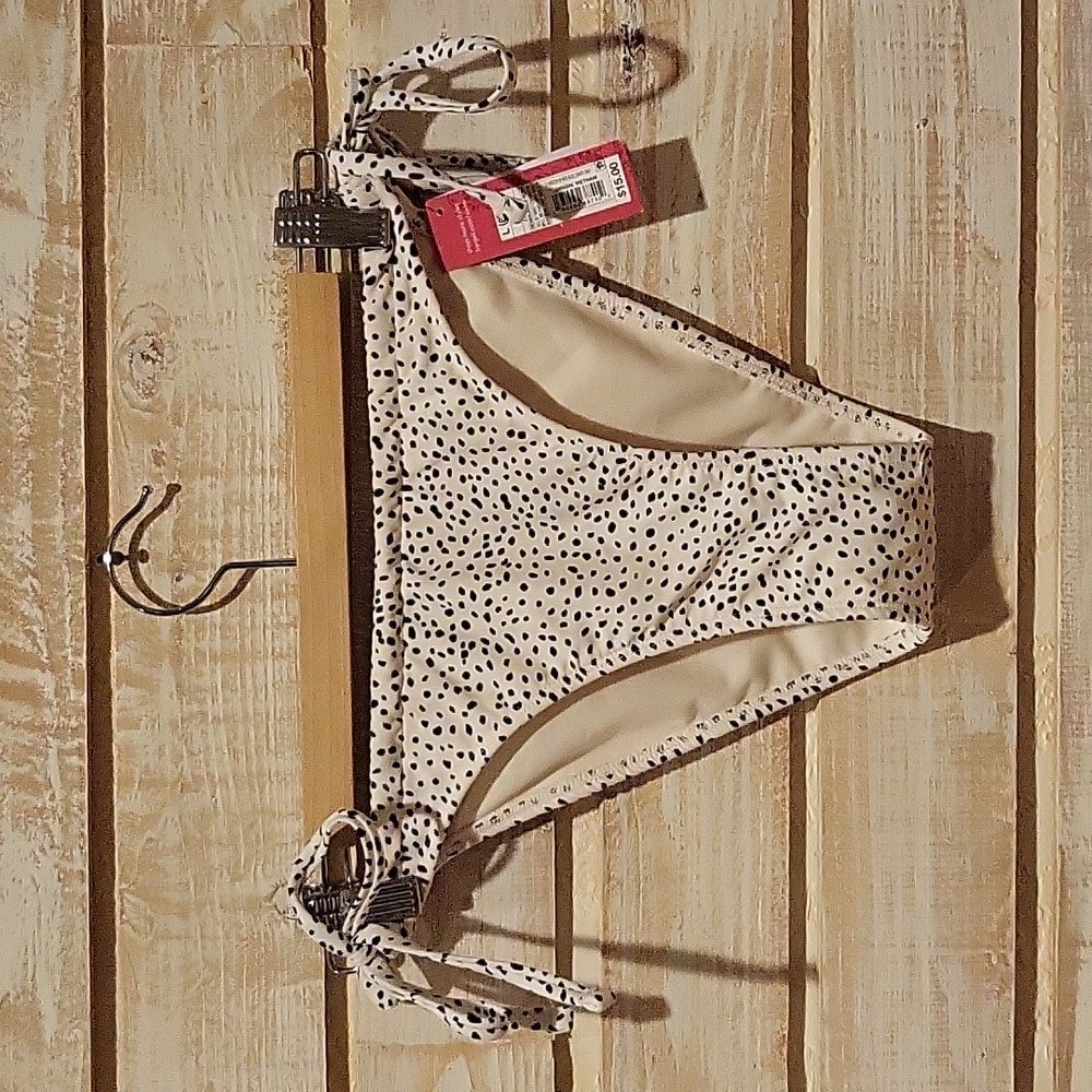 NWT bikini bottoms